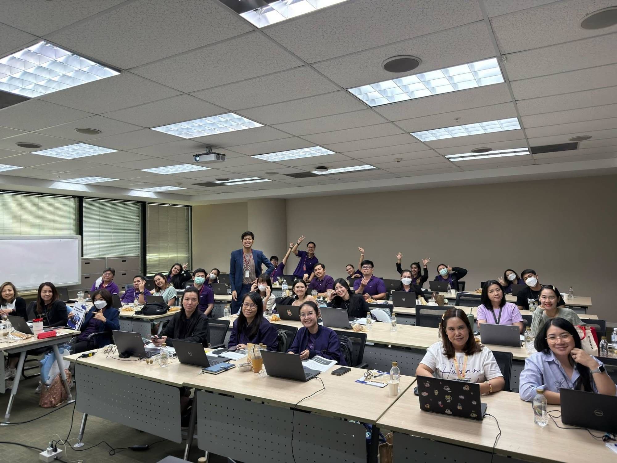 บุคลากรธนาคารไทยพาณิชย์ (SCB) อบรม AI for Banking Operations กับผู้สอน TRAINIAC